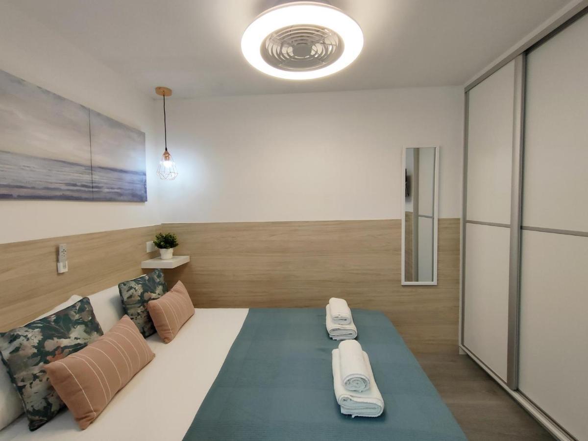 Light Blue Holiday Home Playa del Inglés Exteriör bild